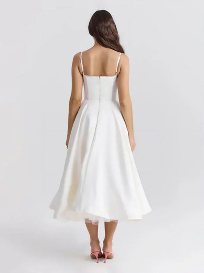 Ausgestelltes Abendkleid