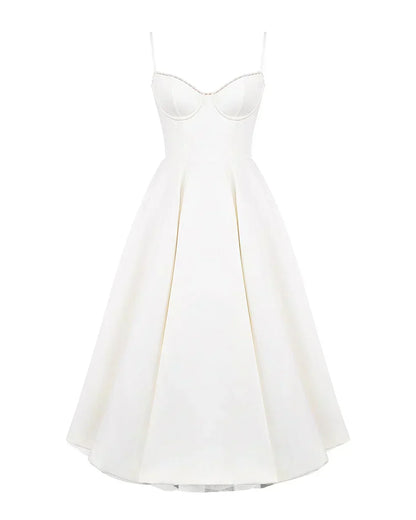 Ausgestelltes Abendkleid