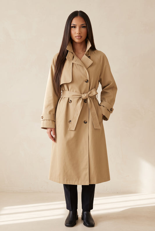 Auryn Trenchcoat Beige - Model
